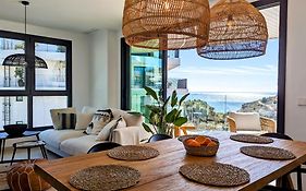 Allonbay Design & Spa Apartment